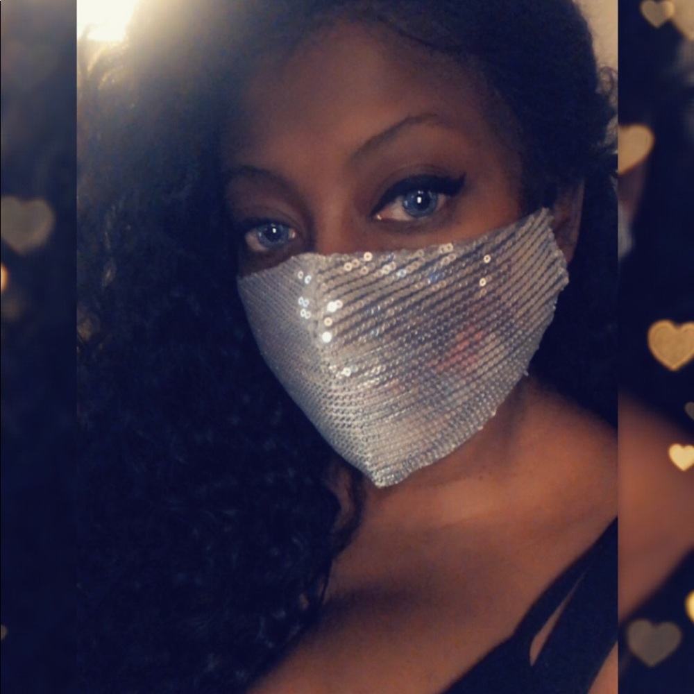 Sequined Face Mask